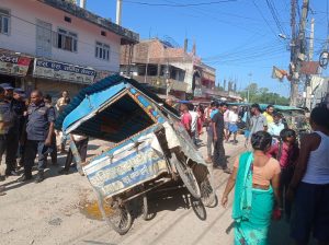 साधन तेस्र्याएर मजदूर सडकमा