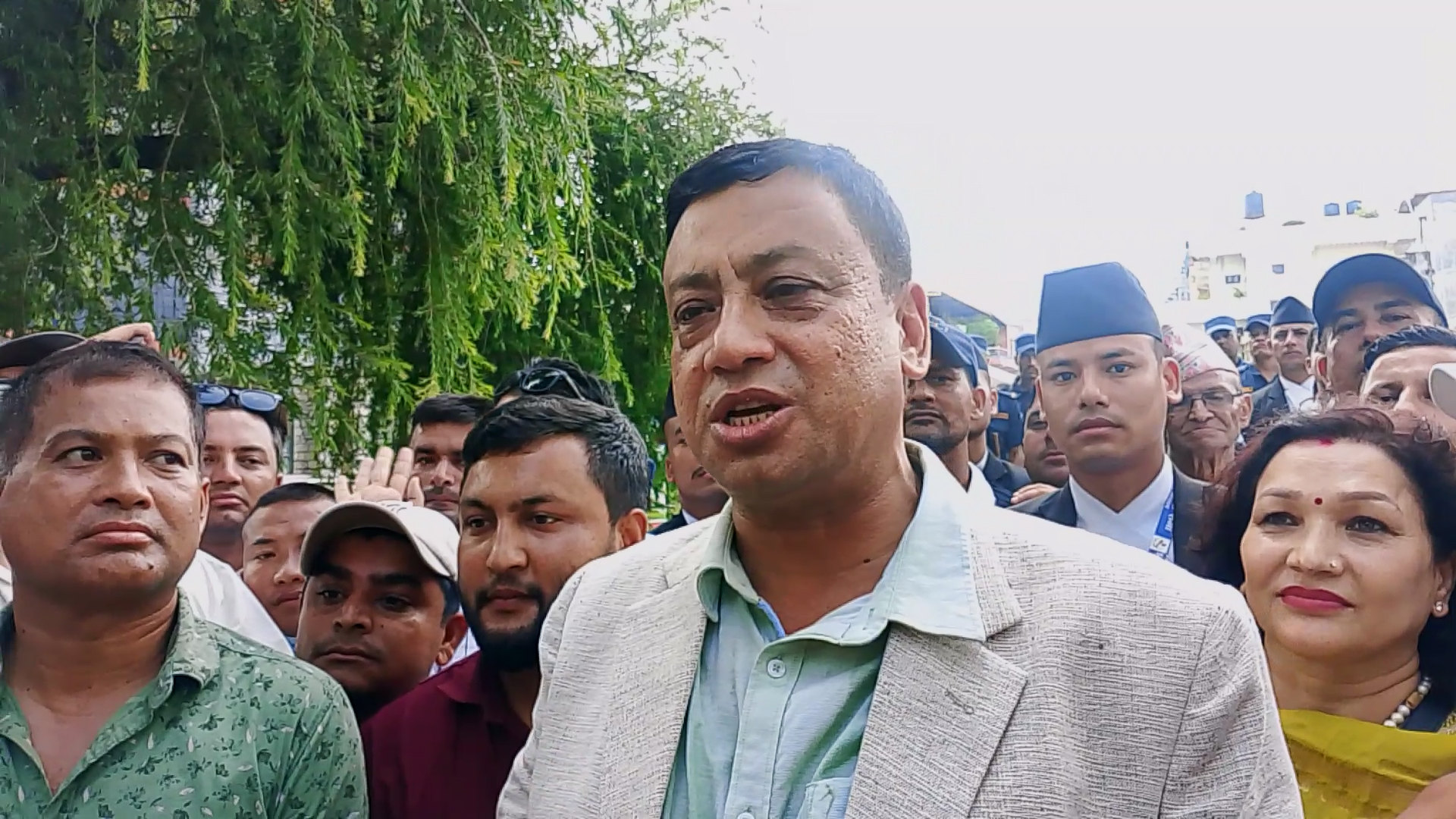 बागमतीका मुख्यमन्त्री बानियाँको निवासमा छापा