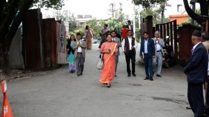 औषधि लिमिटेडको अनुगमन