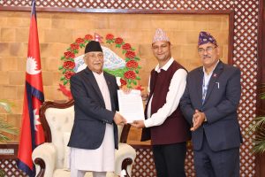 नेपालगञ्ज-नयाँ दिल्ली