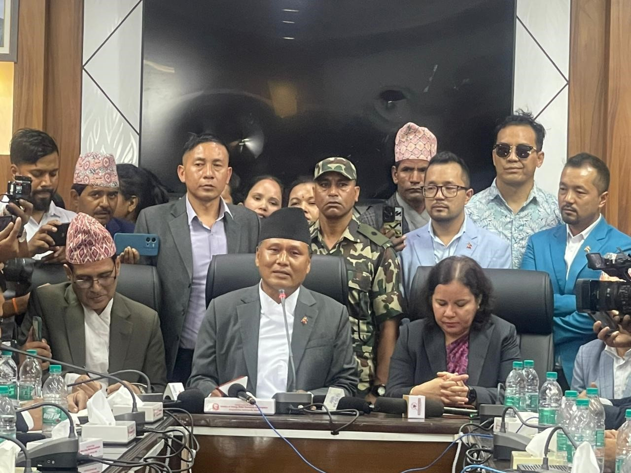 डेडिकेटेड ट्रंकलाइनको बक्यौता रकम असुल्ने मन्त्री घिसिङको पहिलो निर्णय 