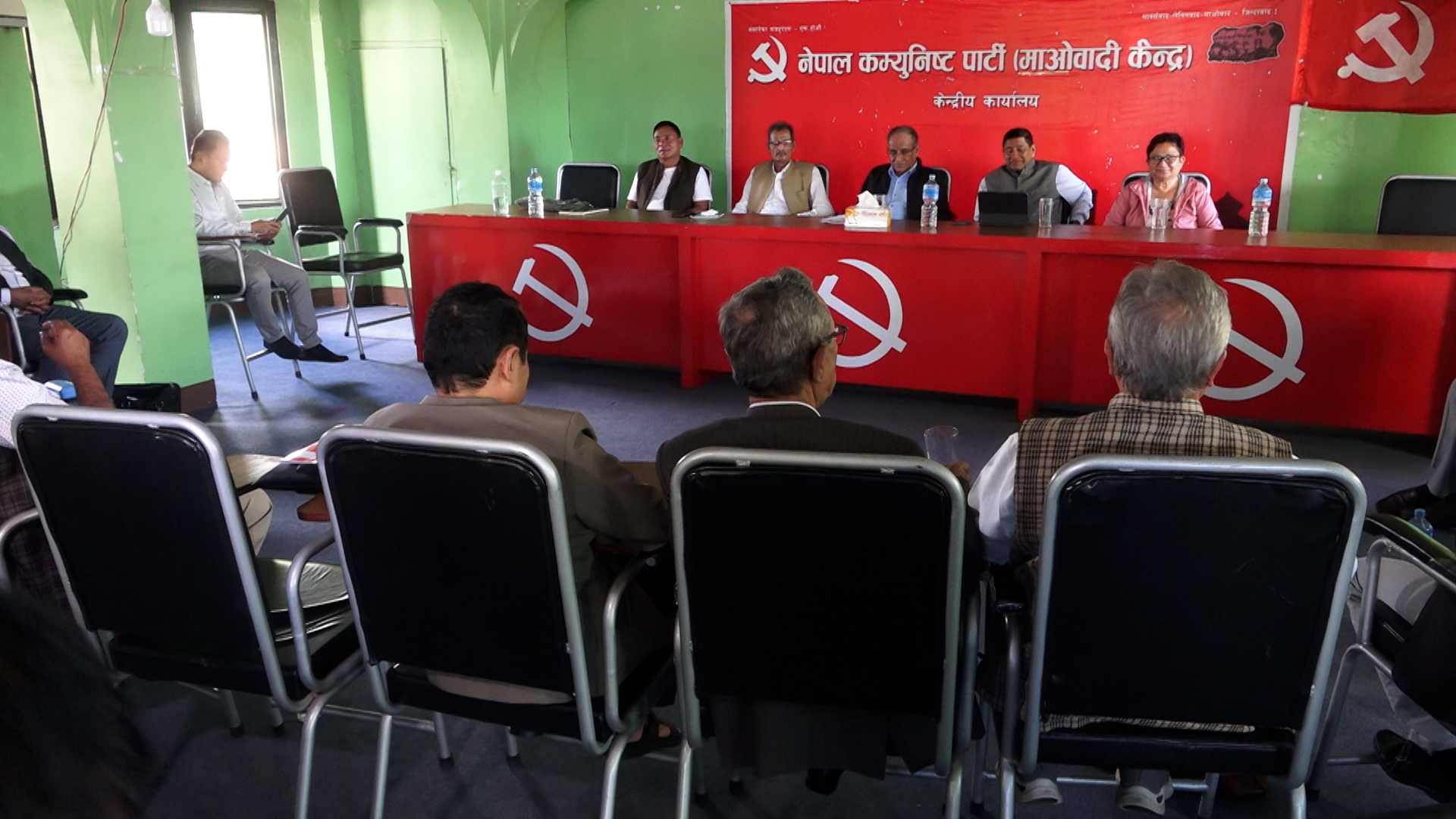घोषित मितिमै निर्वाचन गराउने माओवादीको निर्णय, पार्टी एकताबारे पनि छलफल