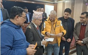 नेपालगञ्ज-दिल्ली सिधा