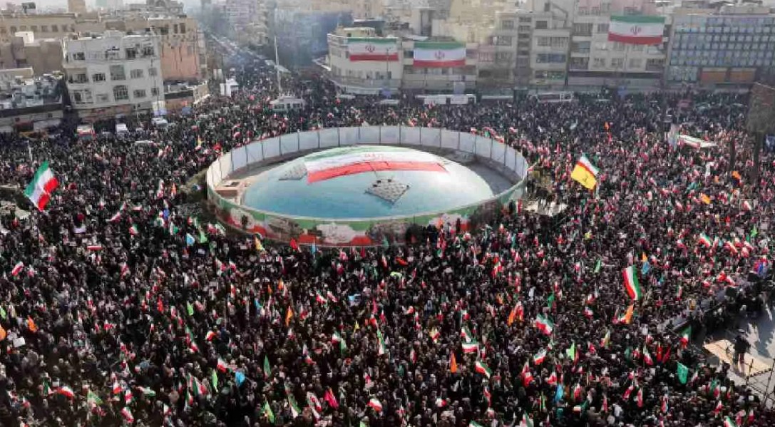 ईरानमा हिंसा चर्किँदैः ६४८ जनाको मृत्यु, १० हजारभन्दा बढी पक्राउ