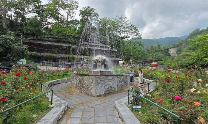  उजाड बगरबाट पर्यटक गन्तव्य बनेको श्रम संस्कृति पार्क   