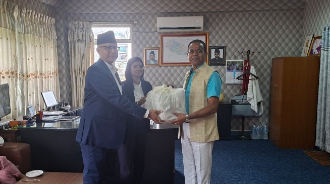 मधेशका एफएम र टेलिभिजनका फाइल आमसञ्चार प्राधिकरणमा हस्तान्तरण