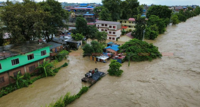 नारायणीमा पानीको सतह अहिलेसम्मकै उच्च, दर्जनौँ बस्ती डुबानमा